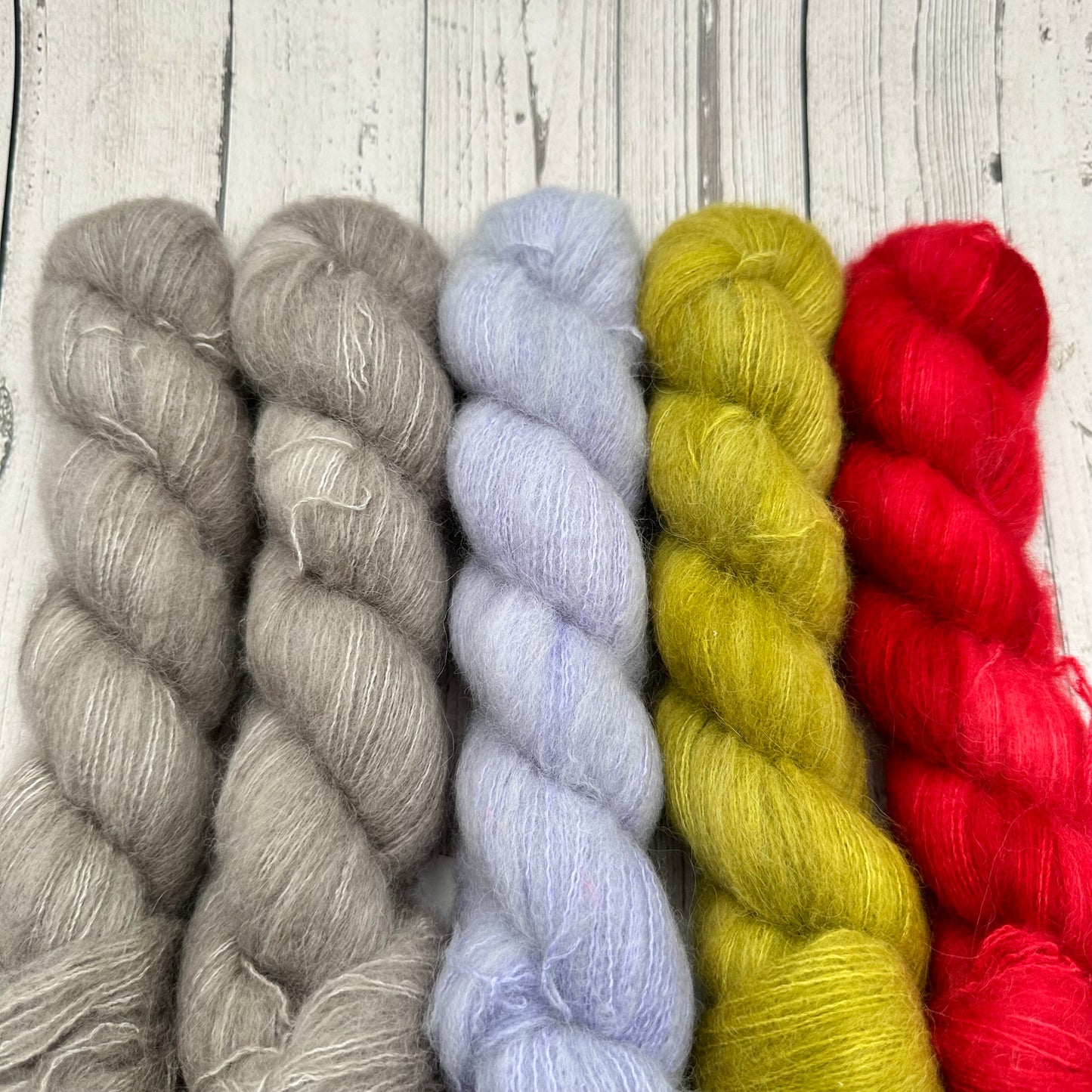 Majestic Fluff Bonus 5 Pack Yarn sets