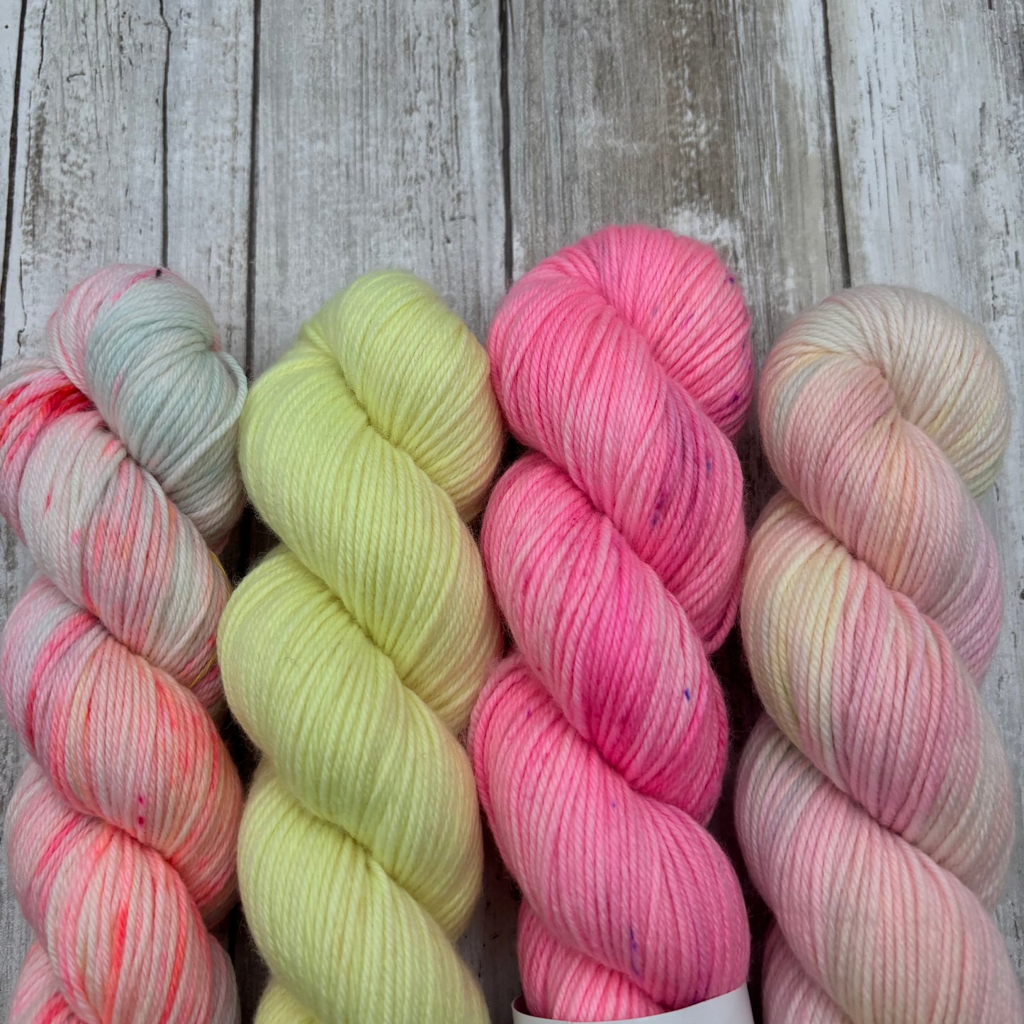 Dk - Hello Yellow, Iridescent, Peach Fizz, Pinkalicous 4 Pack