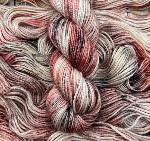 Taylor Swift Yarn Club l Red