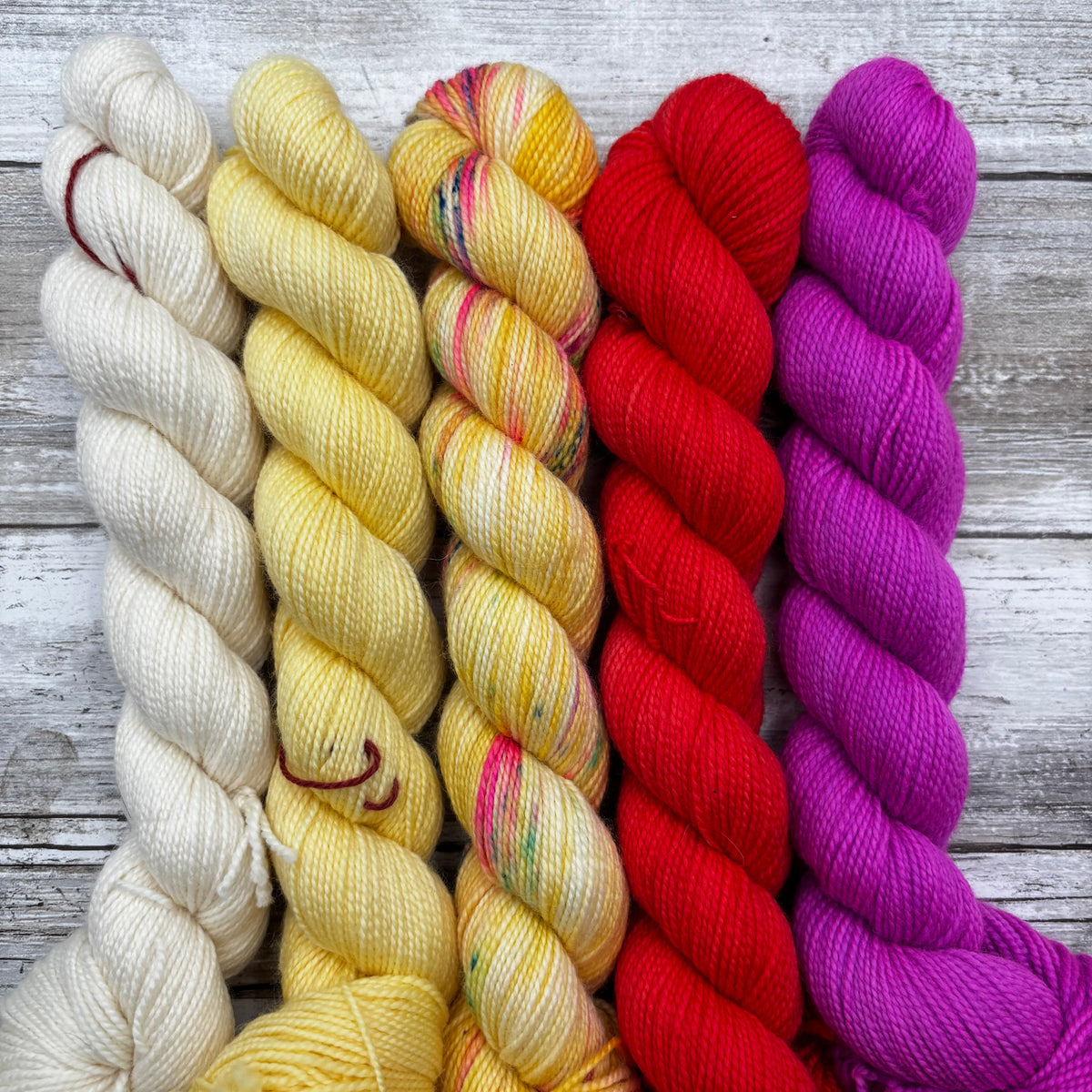 Fingering | Cream, Yellow, Purple, Red, Speckle 50g Pack