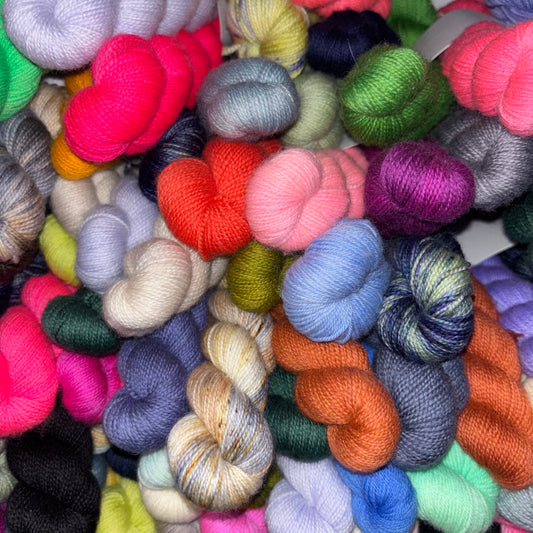 Mystery Minis 5 Packs