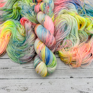 Yarn Bundles – Frankie Grey Fibres